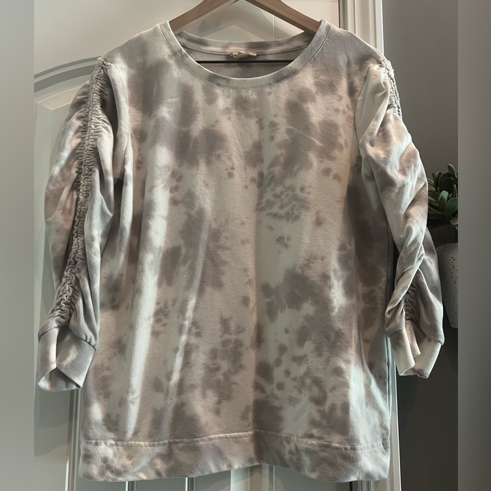 Tie-dyed sweatshirt